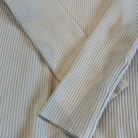 CREAM BABATON 2XS TURTLENECK LONG SLEEVE TOP - Picture 4 of 4